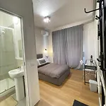 Romoli And 4* רומא