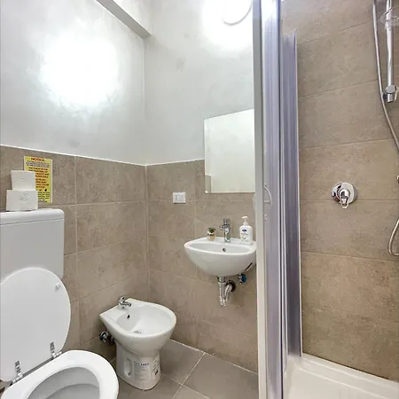 Romoli And 4*